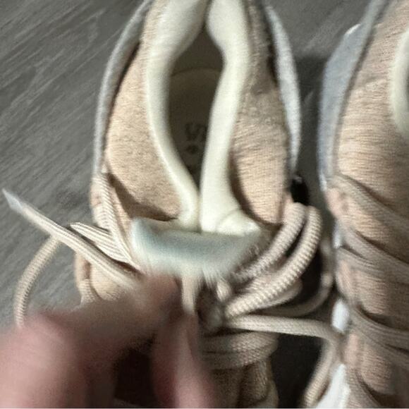 Sorel Kinetic‎ Lace Up Sneaker Tennis Shoes in Natural Tan/Blush Size 9 - Picture 13 of 13